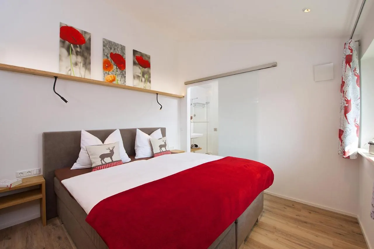 5 Sterne Ferienwohnung Hochgratblick Mit Schwimmbad Und Sauna Oberstaufen 0*,  Germania